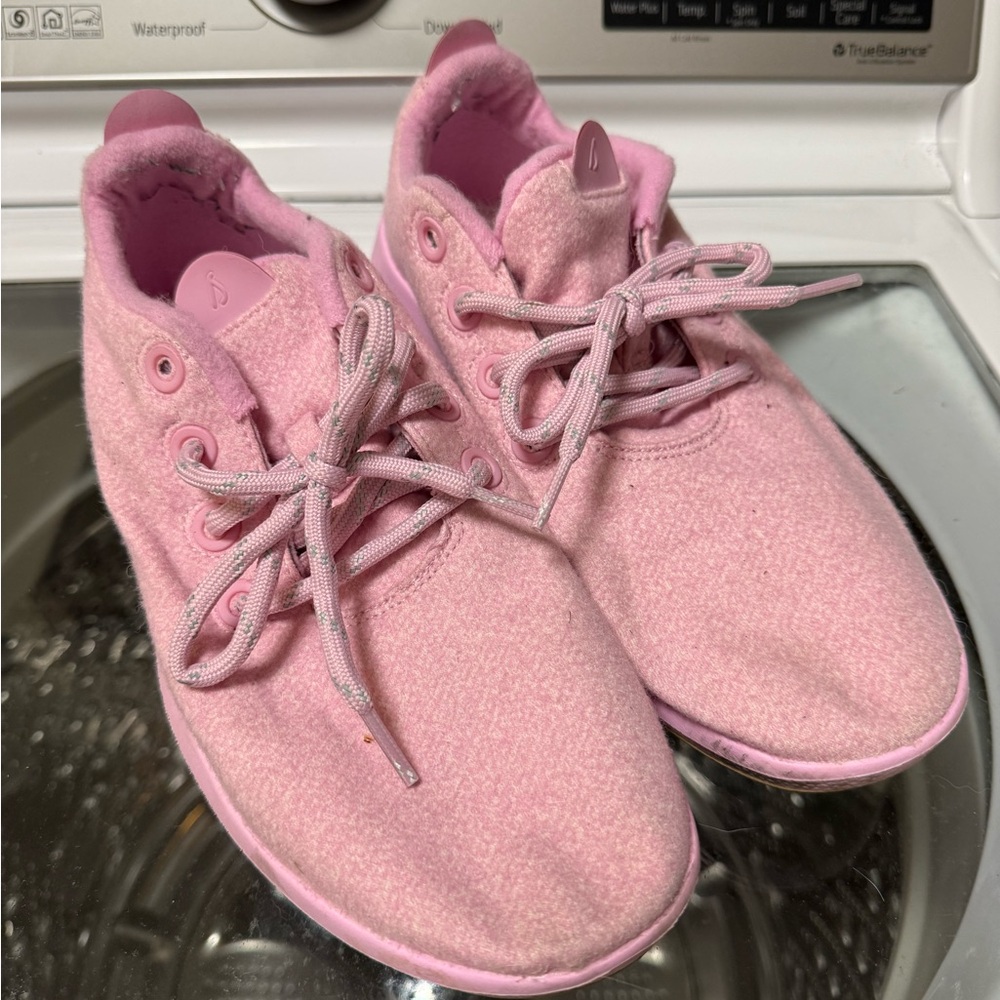 All Birds Wool Runners - Men’s Size 9 Pink
